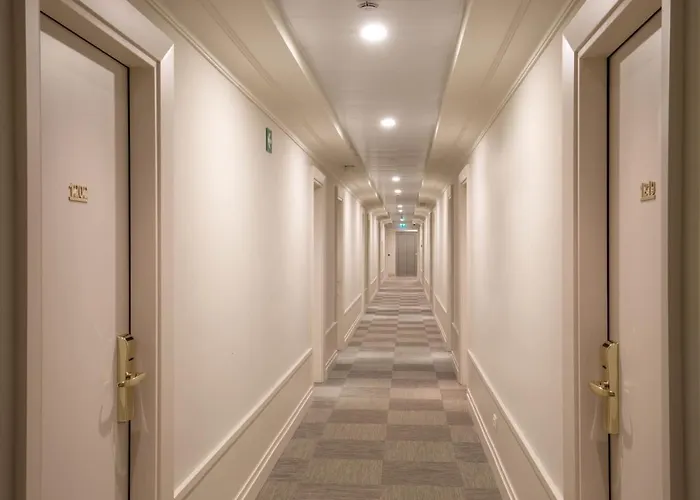 Cristoforo Colombo Hotel 4*
