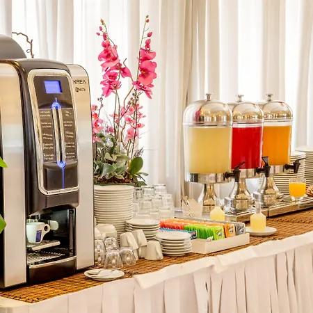 كريستوفورو كولومبو 4*